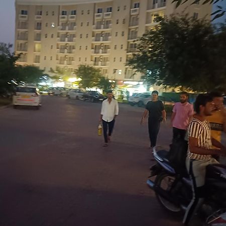 Brij Darshan Holidays Vrindavan Exterior photo